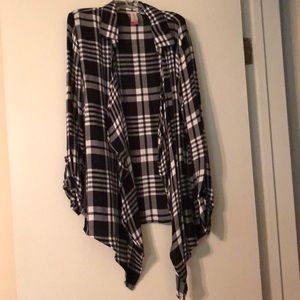 Black white and grey checkered “jacket”